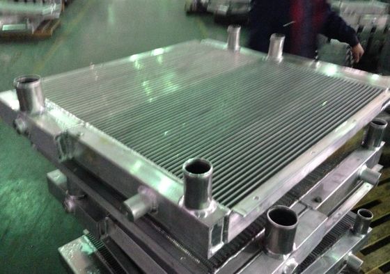 Cambiador de calor de aluminio de la Placa-barra usado para el enfriamiento del motor