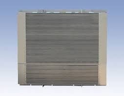 Limpie el radiador de aluminio soldado del cambiador con la aspiradora de calor del compresor de aire, barra 2-40