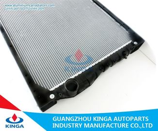 Enfriamiento eficiente 48/56 de la TA del PA de la TA del Benz del radiador de aluminio C457- del camión